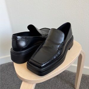 Vagabond Eyra Black Leather Loafers